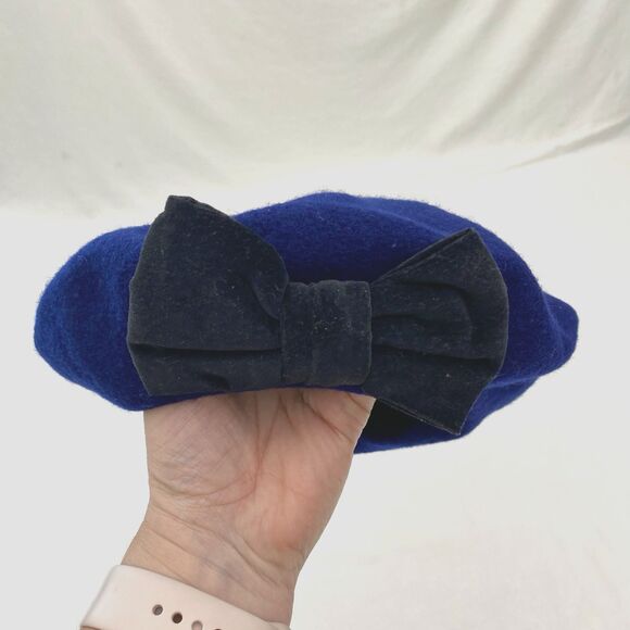 Vintage Beret 100% Wool Bow OSFM - Picture 1 of 7